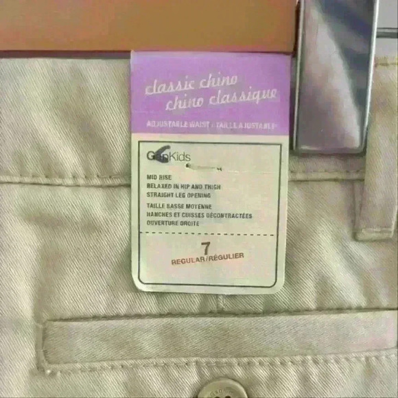 GAP  | Girl's Beige Chino Straight Leg Mid Rise Unform Pants - Picture 4 of 4